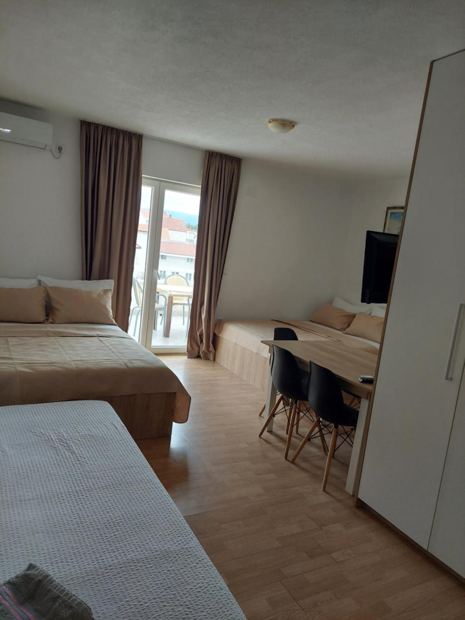 Royal Apartments Neum Exterior photo