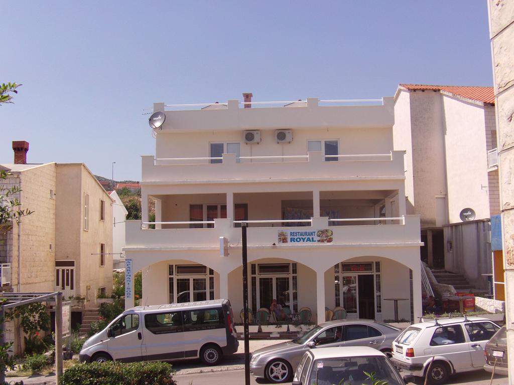 Royal Apartments Neum Exterior photo